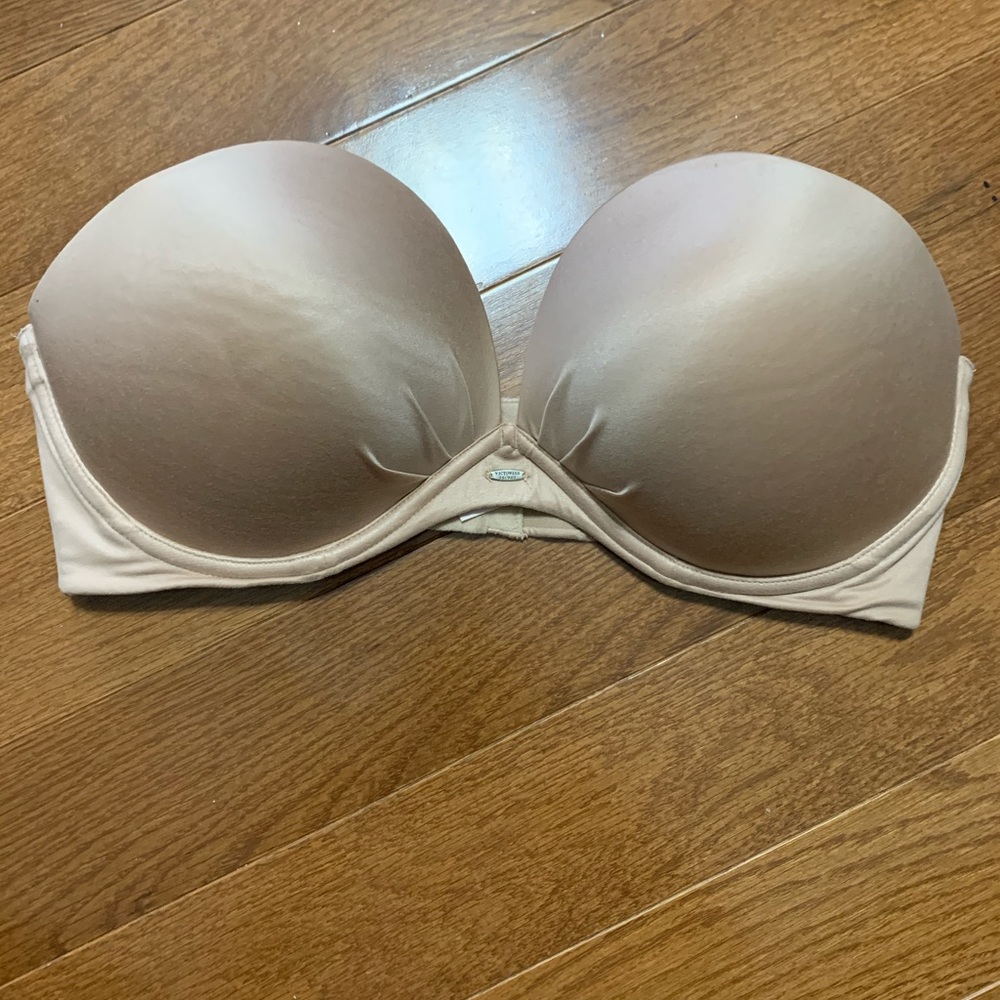 Nude strapless push up Victoria secret bra